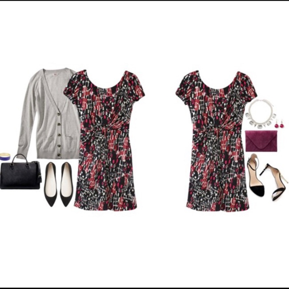 Lily. Duffy Abstract Faux Wrap knit Dress (M)